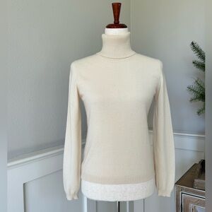 Piacenza Cashmere Turtleneck Sweater Made in Italy Cream No Size Tag Measures S
